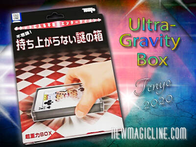 Mit der Ultra Gravity Box von Tenyo 2020 erhöhen Sie die Schwerkraft. Ihr Zuschauer schafft es nicht eine Kartenbox vom Tisch zu nehmen.