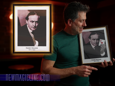 Houdini Prediction Frame Houdinis Hand zeigt gewählte Karte