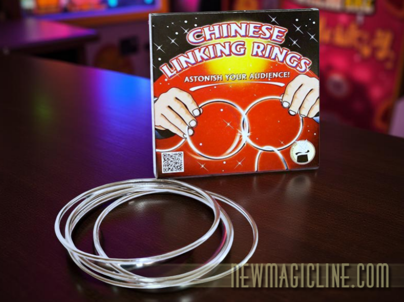 Bei Chinese Linking Ring durchdringen und verketten sich...