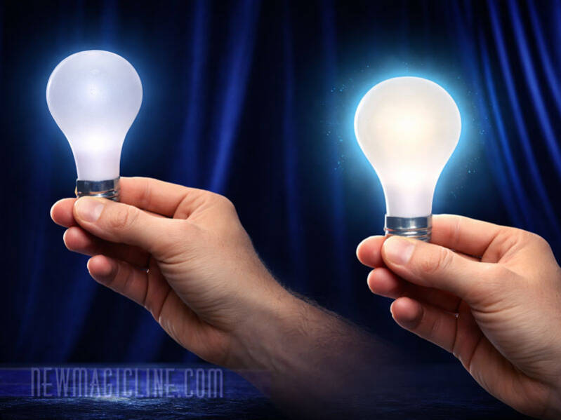 Magische selbstleuchtende Glühbirne - Kunststoff